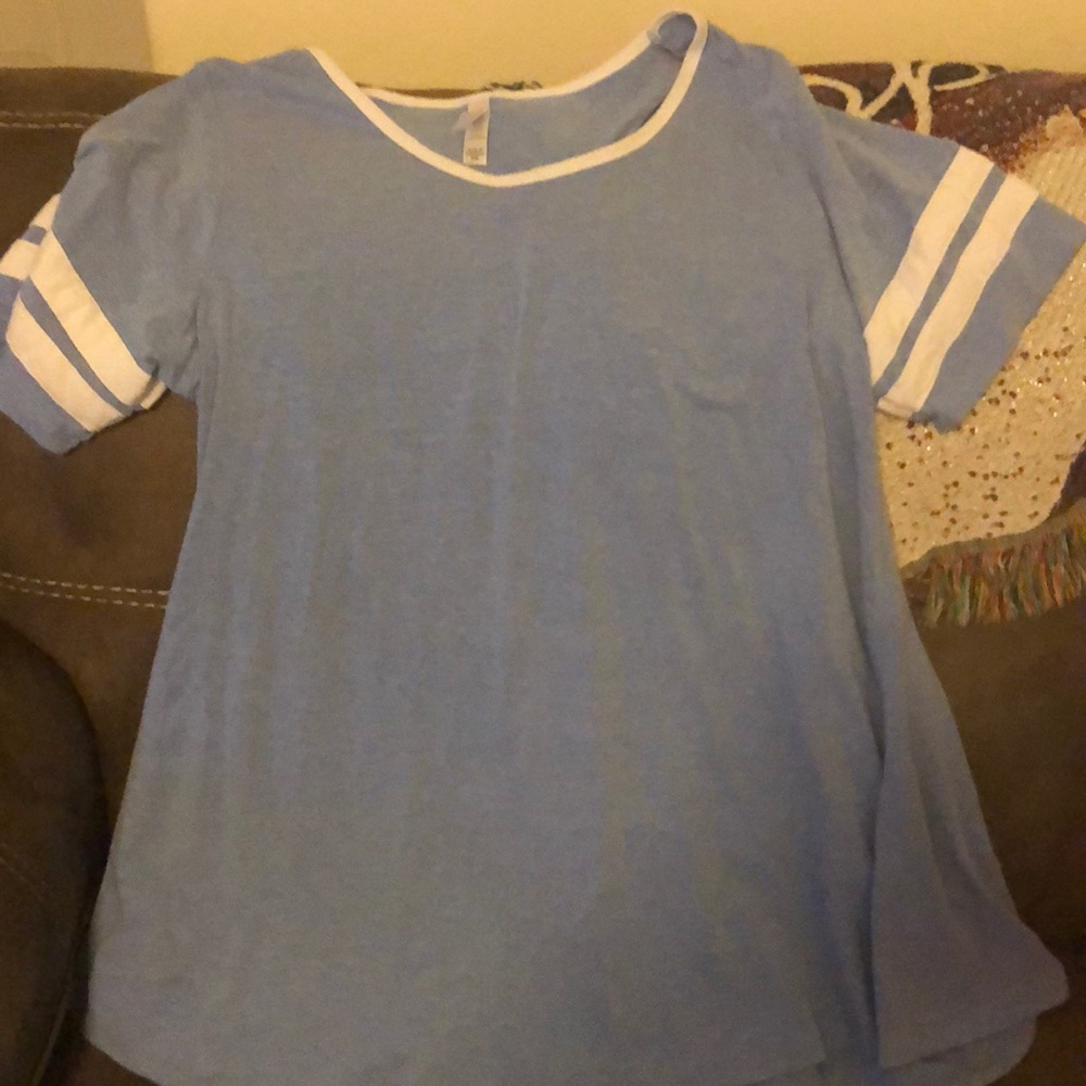 Lularoe perfect t